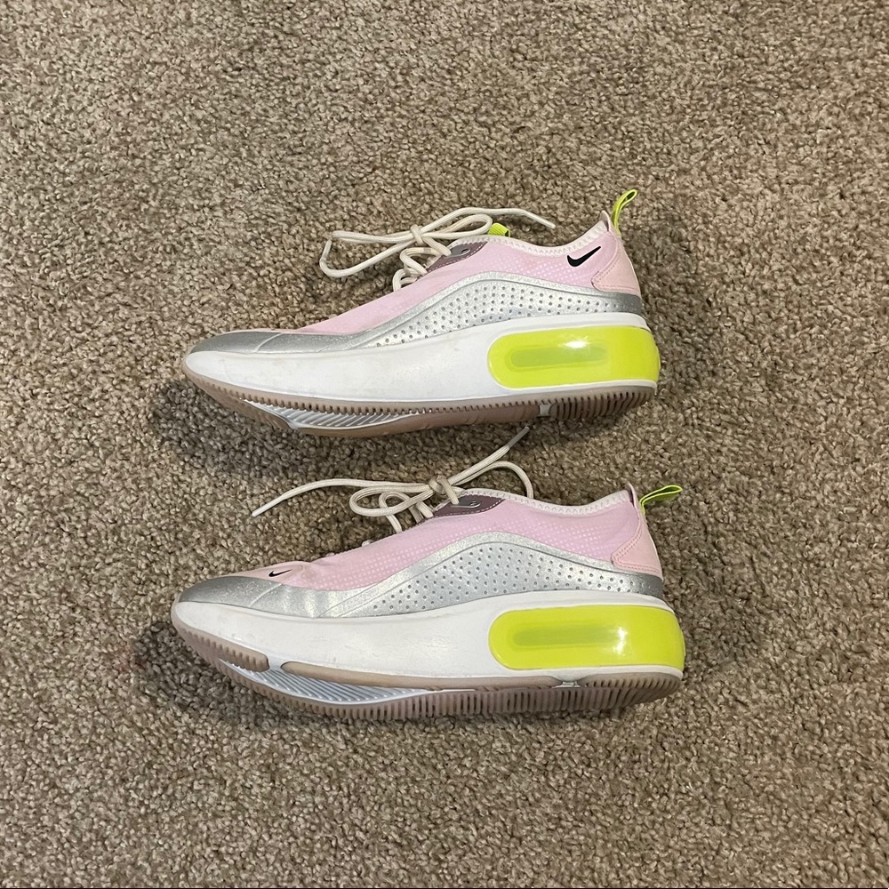 Pink Nike Air Max - Picture 4 of 6